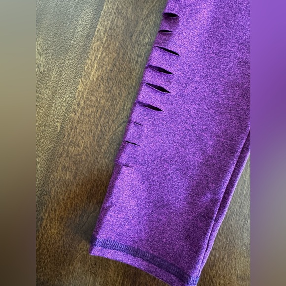 Jala Slit Leggings - Picture 4 of 7